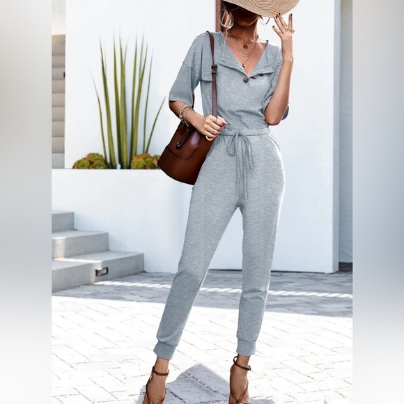 Easy Comfort Gray Jumpsuit Perfect Jogging Outfit - Picture 5 of 7